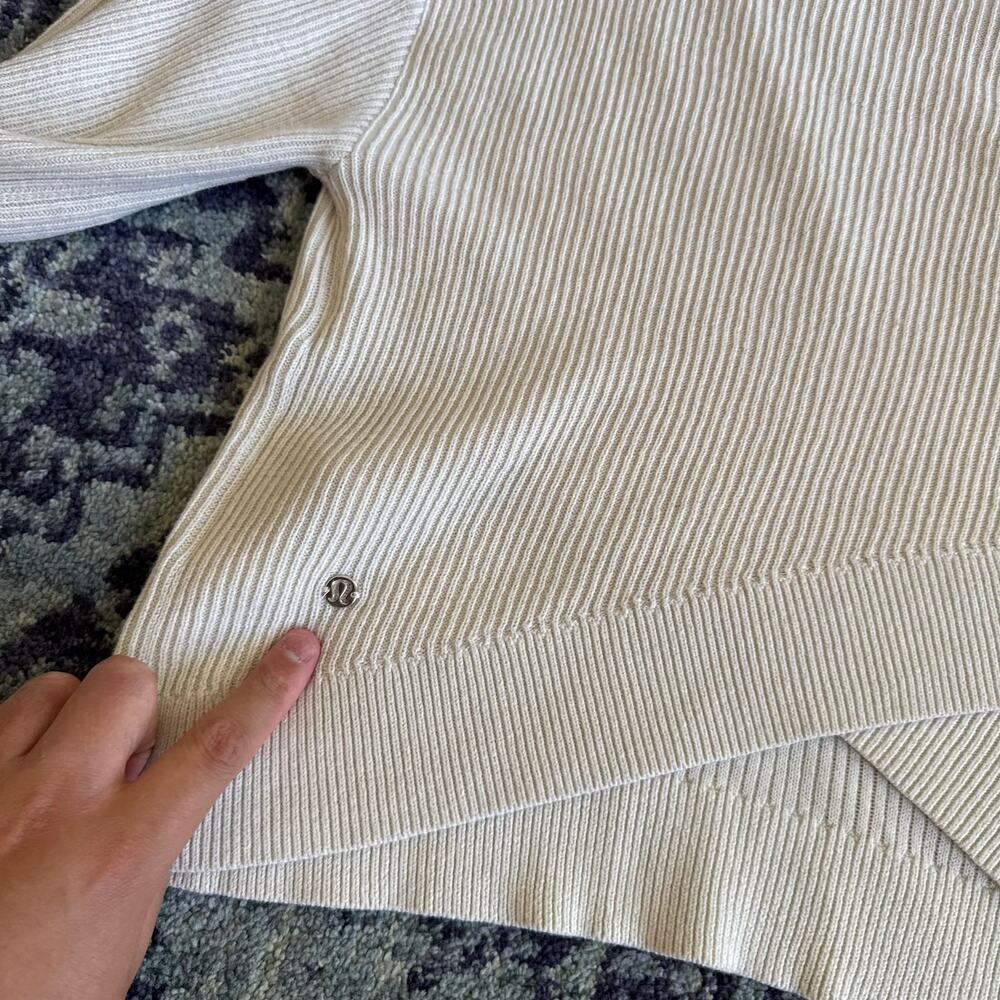 Lululemon Knit Reversible Crossover Sweater in Bone Casual Loungewear- Size XS - Picture 11 of 12